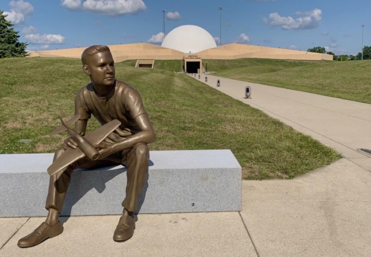 Armstrong Boyhood sculpture by Chas Fagan at Armstrong Air & Space Museum in Wapakoneta, OH