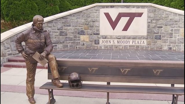 Coach Beamer sculpture by artist Larry Bechtel at Virginia Tech